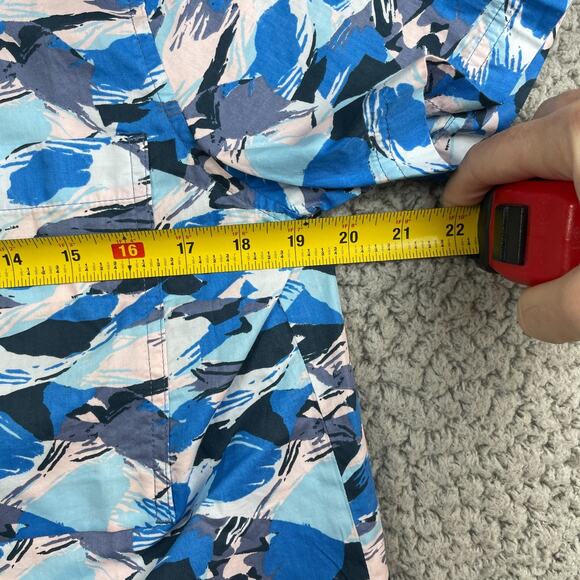 Stio Women’s Open Vista Brush Stroke Camo Medium Short Sleeve Button Up - Picture 4 of 7